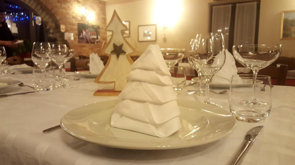 Eno-Agriturismo Cascina L'Arché Santo Stefano Belbo Esterno foto
